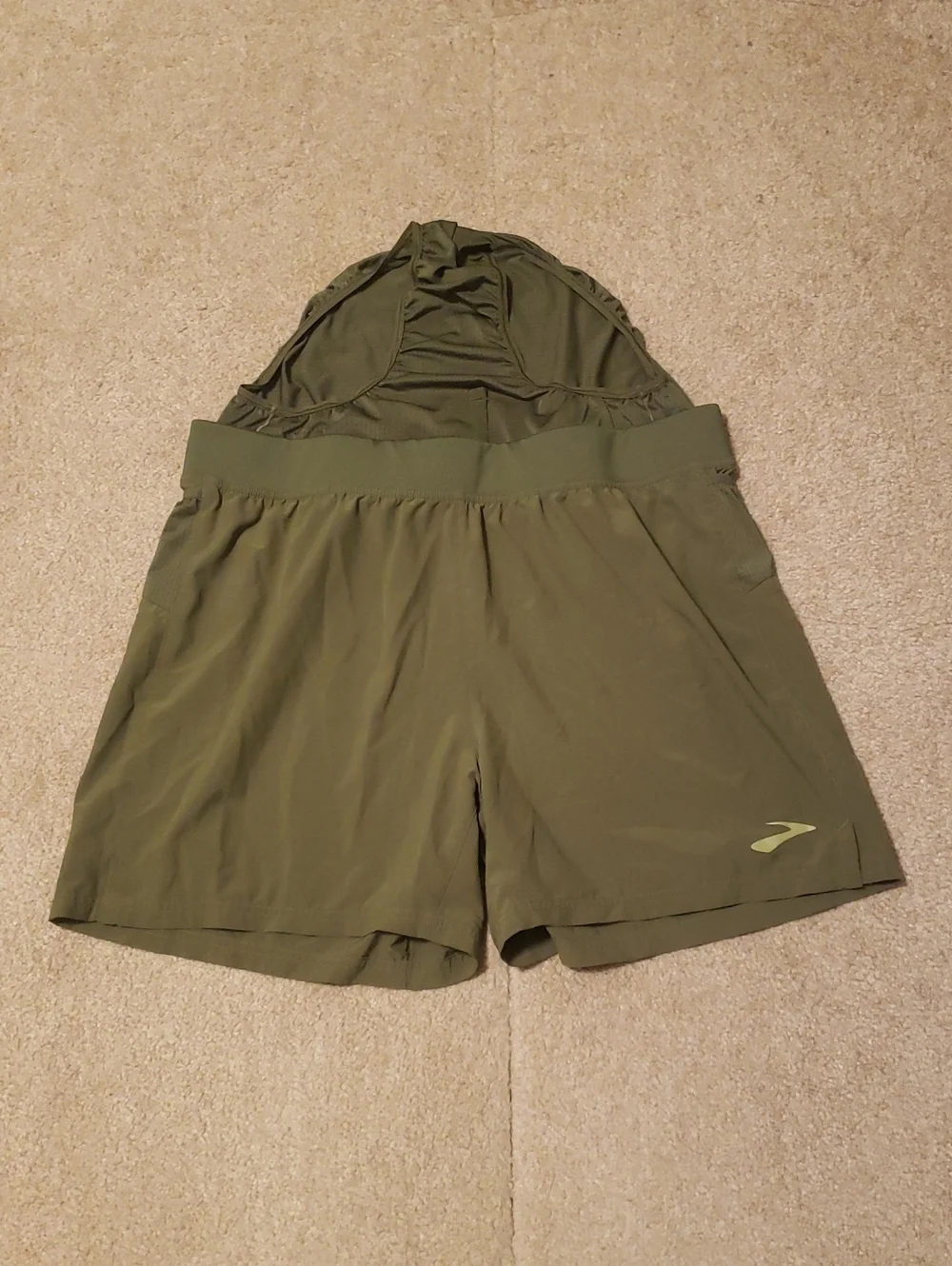 Brooks preowned men